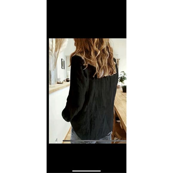 Marilyn Monroe button down blouse, have in White and Blk . - Picture 5 of 16